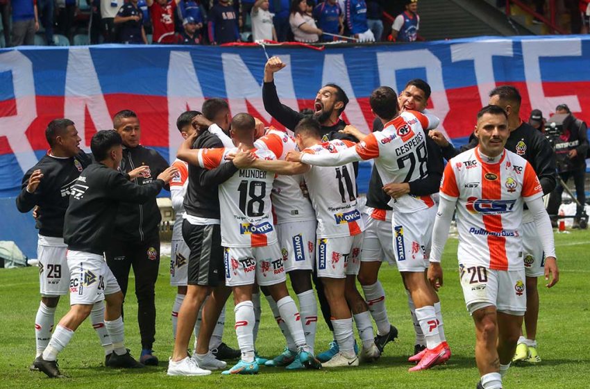  Cobresal clasifica a Conmebol Sudamericana tras vencer a Universidad de Chile